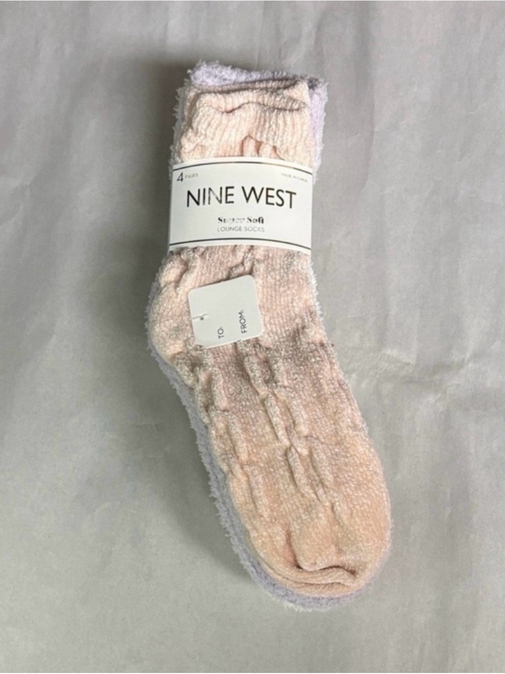 New Nine West Socks Women’s 4 Pair Soft Cozy Plush Fuzzy Lounge Socks Casual